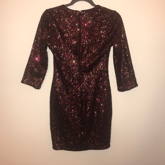 Express V-Cut Mini Dress ♥️ - Picture 7 of 8